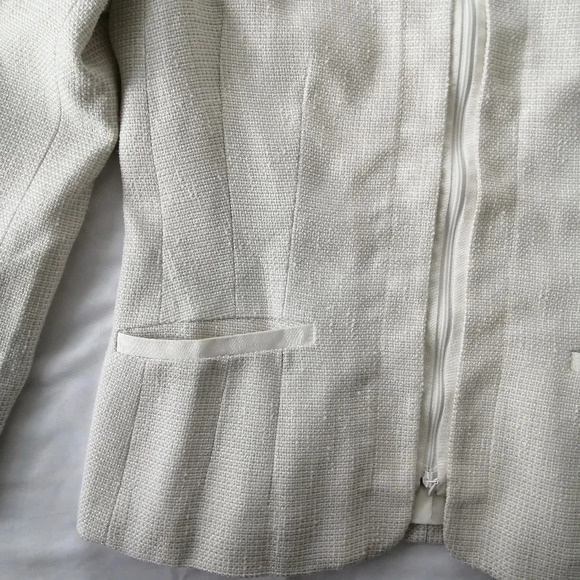 Lafayette 148 New York White Tweed Collarless Zip Up Blazer Size 4 - Picture 10 of 16